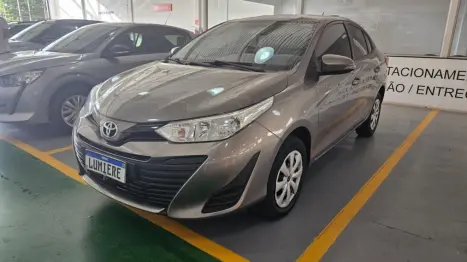 TOYOTA Yaris Sedan 1.5 16V 4P FLEX XL LIVE MULTIDRIVE AUTOM�TICO CVT, Foto 3