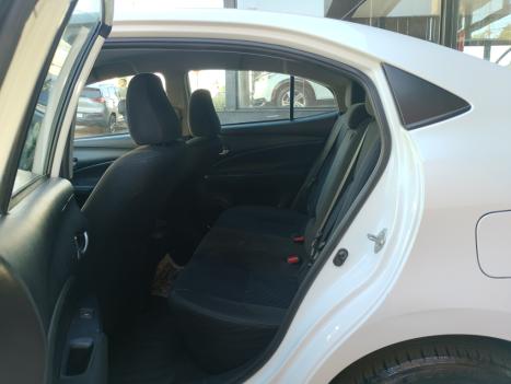 TOYOTA Yaris Sedan 1.5 16V 4P FLEX XL PLUS CONNECT MULTIDRIVE AUTOM�TICO CVT, Foto 10