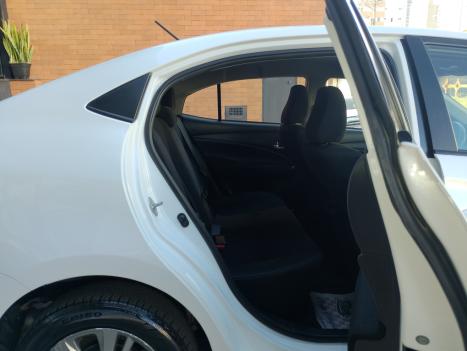 TOYOTA Yaris Sedan 1.5 16V 4P FLEX XL PLUS CONNECT MULTIDRIVE AUTOM�TICO CVT, Foto 16