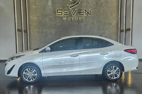 TOYOTA Yaris Sedan 1.5 16V 4P FLEX PLUS MULTIDRIVE AUTOM�TICO CVT, Foto 2