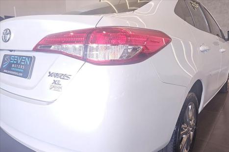 TOYOTA Yaris Sedan 1.5 16V 4P FLEX PLUS MULTIDRIVE AUTOM�TICO CVT, Foto 9