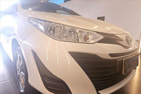 TOYOTA Yaris Sedan 1.5 16V 4P FLEX PLUS MULTIDRIVE AUTOM�TICO CVT, Foto 10