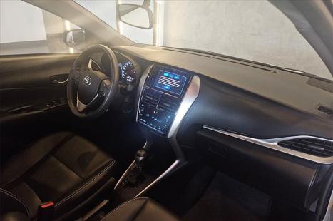 TOYOTA Yaris Sedan 1.5 16V 4P FLEX PLUS MULTIDRIVE AUTOM�TICO CVT, Foto 11