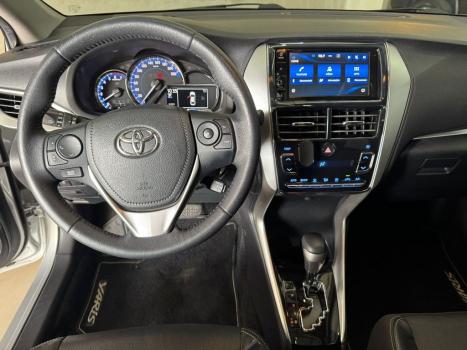 TOYOTA Yaris Sedan 1.5 16V 4P FLEX XLS MULTIDRIVE AUTOM�TICO CVT, Foto 12