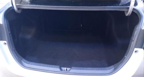 TOYOTA Yaris Sedan 1.5 16V 4P FLEX XL MULTIDRIVE AUTOM�TICO CVT, Foto 12