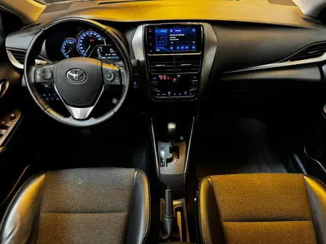 TOYOTA Yaris Sedan 1.5 16V 4P FLEX XS MULTIDRIVE AUTOM�TICO CVT, Foto 6