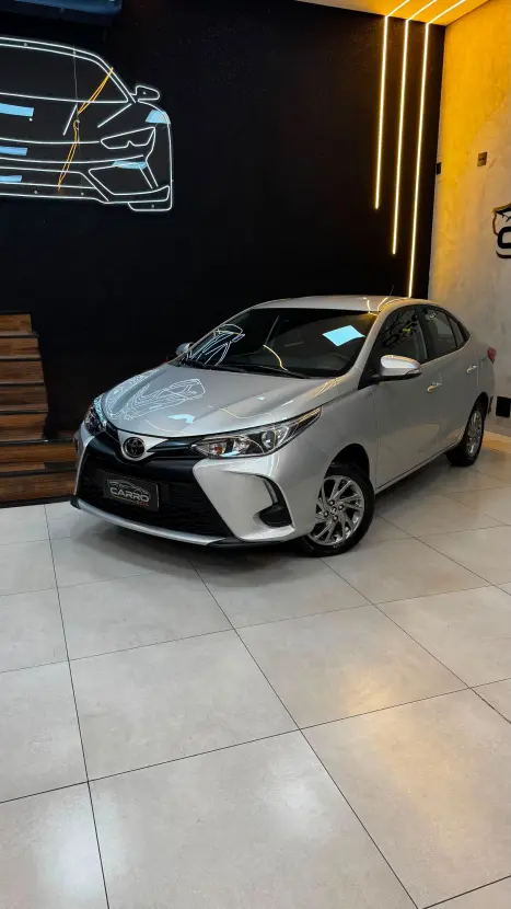 TOYOTA Yaris Sedan 1.5 16V 4P FLEX XS MULTIDRIVE AUTOM�TICO CVT, Foto 1