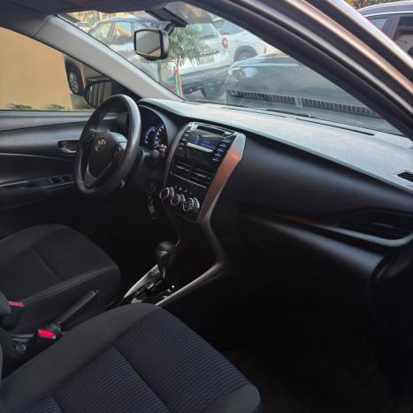 TOYOTA Yaris Sedan 1.5 16V 4P FLEX XL MULTIDRIVE AUTOM�TICO CVT, Foto 9