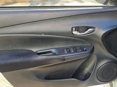 TOYOTA Yaris Sedan 1.5 16V 4P FLEX XL PLUS TECH MULTIDRIVE AUTOM�TICO CVT, Foto 12