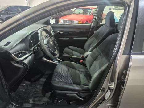 TOYOTA Yaris Sedan 1.5 16V 4P FLEX XL PLUS TECH MULTIDRIVE AUTOM�TICO CVT, Foto 9