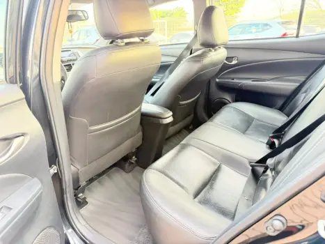 TOYOTA Yaris Sedan 1.5 16V 4P FLEX XL MULTIDRIVE AUTOMÁTICO CVT, Foto 9