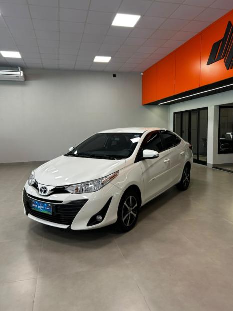 TOYOTA Yaris Sedan 1.5 16V 4P FLEX XS MULTIDRIVE AUTOM�TICO CVT, Foto 2