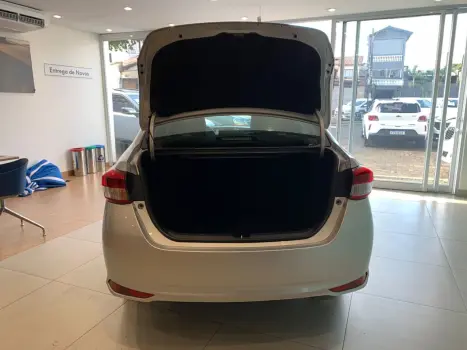 TOYOTA Yaris Sedan 1.5 16V 4P FLEX XL, Foto 12