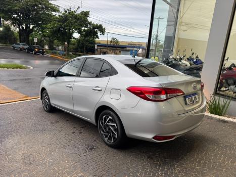 TOYOTA Yaris Sedan 1.5 16V 4P FLEX XL, Foto 4