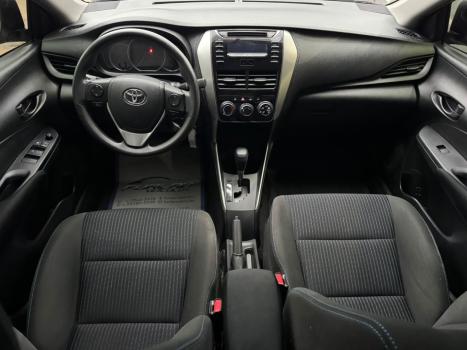 TOYOTA Yaris Sedan 1.5 16V 4P FLEX XL, Foto 6