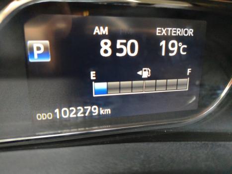 TOYOTA Yaris Sedan 1.5 16V 4P FLEX XS CONNECT MULTIDRIVE AUTOMÁTICO CVT, Foto 13