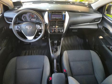 TOYOTA Yaris Sedan 1.5 16V 4P FLEX XL LIVE MULTIDRIVE AUTOMÁTICO CVT, Foto 9