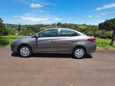 TOYOTA Yaris Sedan 1.5 16V 4P FLEX XL LIVE MULTIDRIVE AUTOMÁTICO CVT, Foto 15