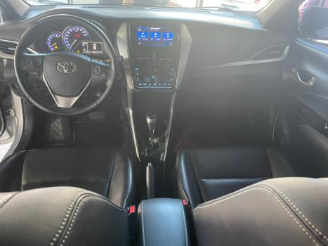 TOYOTA Yaris Sedan , Foto 7