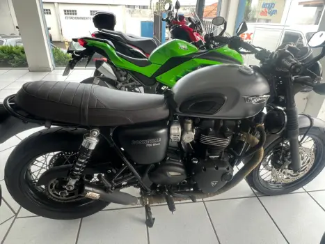 TRIUMPH Boneville T120 1200 , Foto 3