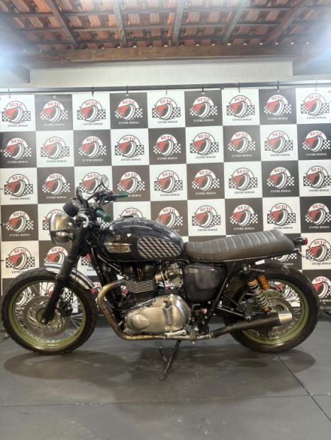 TRIUMPH Bonneville T100 900 , Foto 1