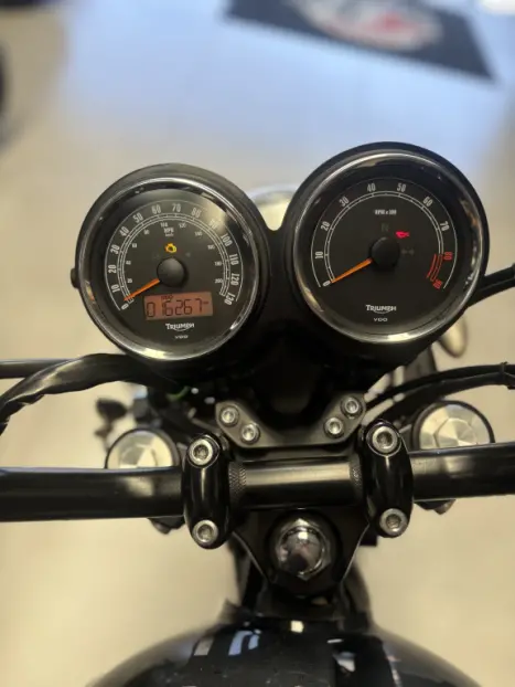 TRIUMPH Bonneville T100 900 , Foto 4