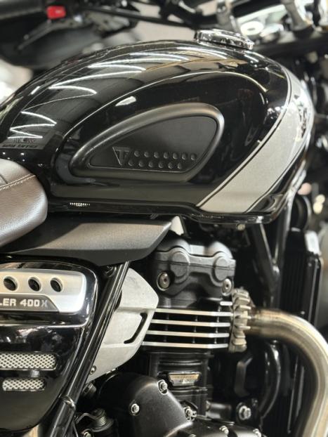 TRIUMPH Scrambler 400X , Foto 3