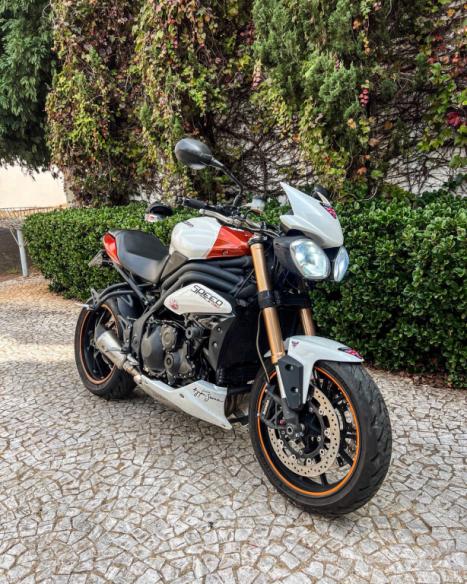 TRIUMPH Speed Triple 1050 , Foto 1