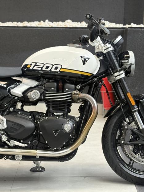 TRIUMPH Speed Twin 1200 , Foto 3