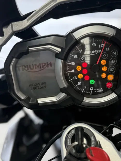 TRIUMPH Tiger 1200 EXPLORER, Foto 4