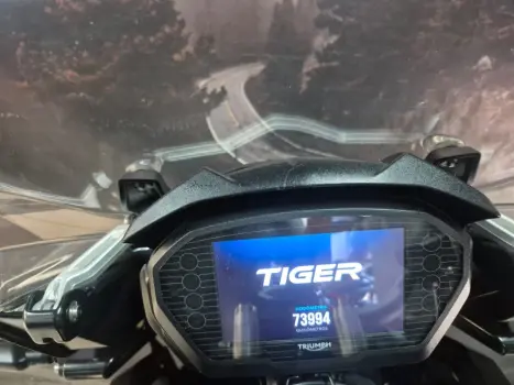 TRIUMPH Tiger 1200 XCX, Foto 9