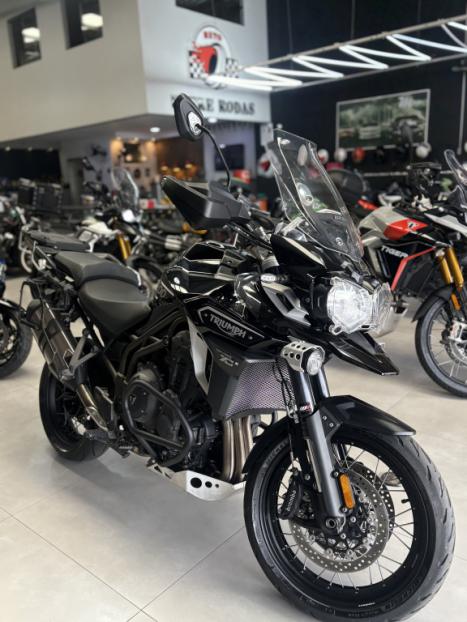 TRIUMPH Tiger 1200 XCX, Foto 1
