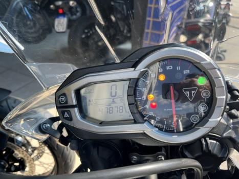 TRIUMPH Tiger 800 XCX, Foto 8