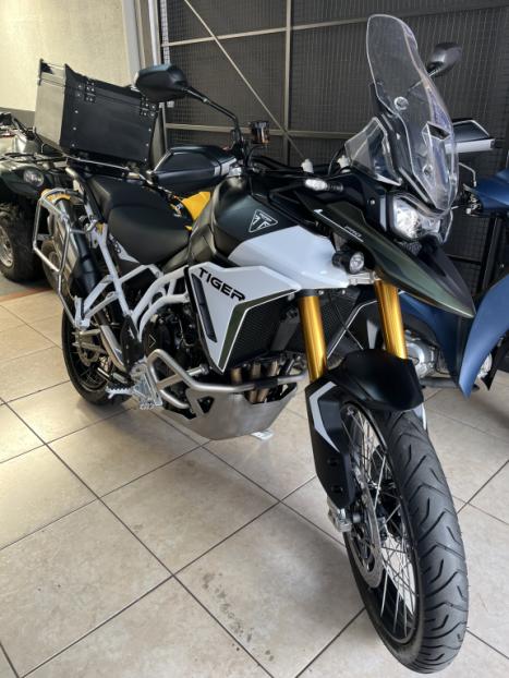 TRIUMPH Tiger 900 RALLY PR�, Foto 3