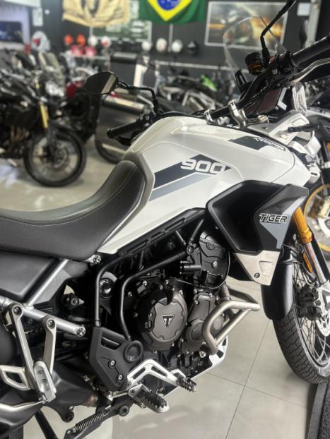TRIUMPH Tiger 900 RALLY PR�, Foto 5