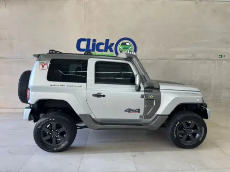 TROLLER T4 3.2 XLT 4X4 TURBO DIESEL INTERCOOLER, Foto 2 TROLLER T4 3.2 XLT 4X4 TURBO DIESEL INTERCOOLER, Foto 2