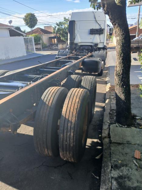 VOLKSWAGEN 24-280 CONSTELLATION 6x2, Foto 6