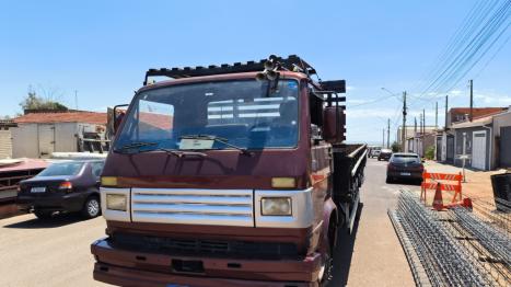 VOLKSWAGEN 7-110 S BA CARGA SECA, Foto 2