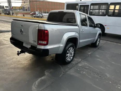 VOLKSWAGEN Amarok 2.0 16V 4X4 CABINE DUPLA COMFORTLINE TURBO INTERCOOLER AUTOMTICO, Foto 9