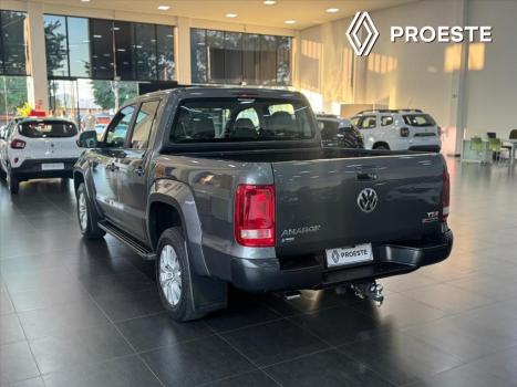 VOLKSWAGEN Amarok 2.0 16V 4X4 CABINE DUPLA TRENDLINE TURBO INTERCOOLER AUTOMTICO, Foto 4