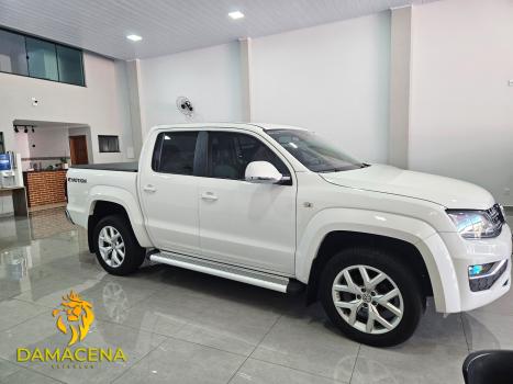 VOLKSWAGEN Amarok 2.0 16V 4X4 CABINE DUPLA HIGHLINE TURBO INTERCOOLER AUTOMÁTICO, Foto 3 VOLKSWAGEN Amarok 2.0 16V 4X4 CABINE DUPLA HIGHLINE TURBO INTERCOOLER AUTOMÁTICO, Foto 3