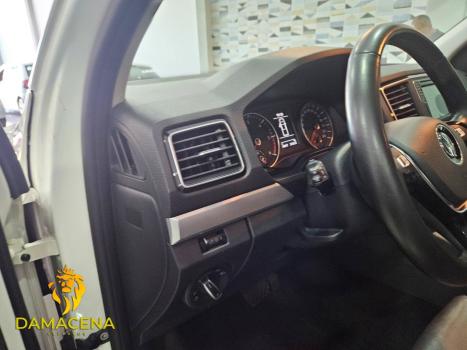 VOLKSWAGEN Amarok 2.0 16V 4X4 CABINE DUPLA HIGHLINE TURBO INTERCOOLER AUTOM�TICO, Foto 11