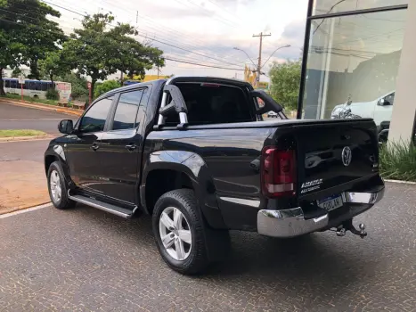 VOLKSWAGEN Amarok 2.0 16V 4X4 CABINE DUPLA HIGHLINE TURBO INTERCOOLER AUTOM�TICO, Foto 4