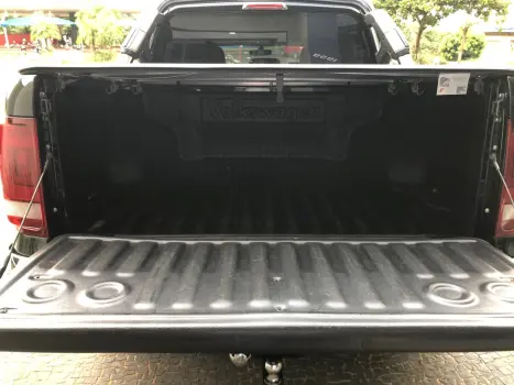 VOLKSWAGEN Amarok 2.0 16V 4X4 CABINE DUPLA HIGHLINE TURBO INTERCOOLER AUTOM�TICO, Foto 9