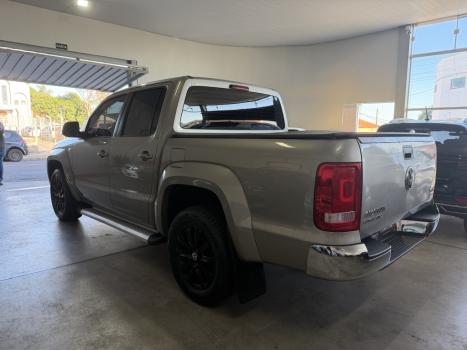 VOLKSWAGEN Amarok 2.0 16V 4X4 CABINE DUPLA HIGHLINE TURBO INTERCOOLER AUTOM�TICO, Foto 5