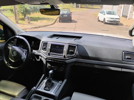 VOLKSWAGEN Amarok 3.0 V6 CABINE DUPLA HIGHLINE 4X4 TURBO INTERCOOLER AUTOMTICO, Foto 14