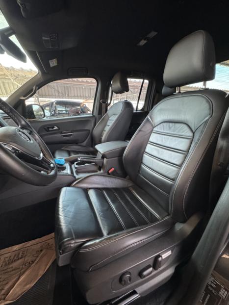 VOLKSWAGEN Amarok 3.0 V6 CABINE DUPLA HIGHLINE EXTREME 4X4 TURBO INTERCOOLER AUTOMÁTICO, Foto 8 VOLKSWAGEN Amarok 3.0 V6 CABINE DUPLA HIGHLINE EXTREME 4X4 TURBO INTERCOOLER AUTOMÁTICO, Foto 8