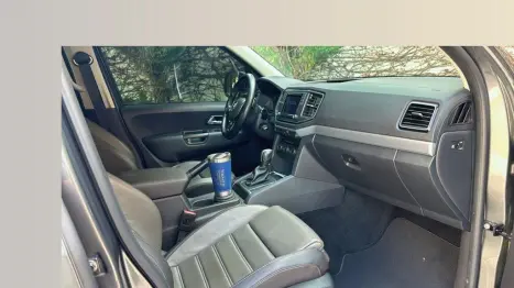 VOLKSWAGEN Amarok 3.0 V6 CABINE DUPLA HIGHLINE 4X4 TURBO INTERCOOLER AUTOMTICO, Foto 7