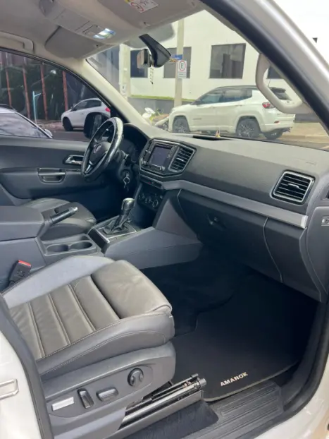 VOLKSWAGEN Amarok 3.0 V6 CABINE DUPLA HIGHLINE 4X4 TURBO INTERCOOLER AUTOMTICO, Foto 10