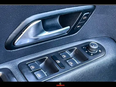 VOLKSWAGEN Amarok 3.0 V6 CABINE DUPLA HIGHLINE EXTREME 4X4 TURBO INTERCOOLER AUTOMTICO, Foto 17